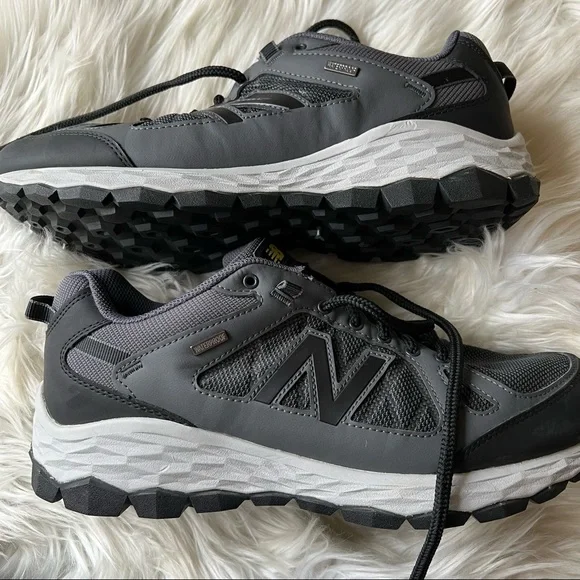 NEW BALANCE Men's Fresh Foam 1350 V1 Walking Shoe - Picture 7 of 13